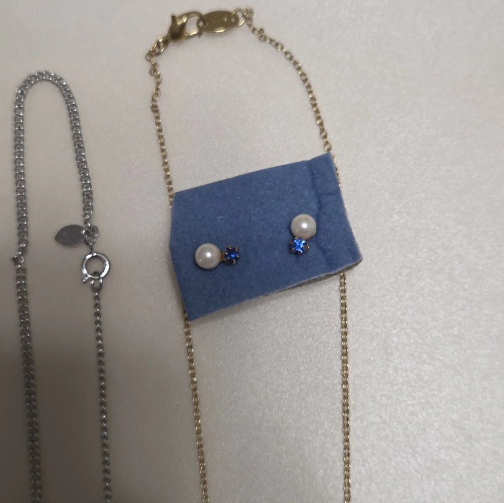 Avon Jewelry Lot